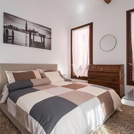 Terrazza Con Idromassaggio *